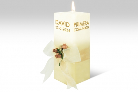 Espelma personalitzada per comunió · 21,5 cm · Color Crema