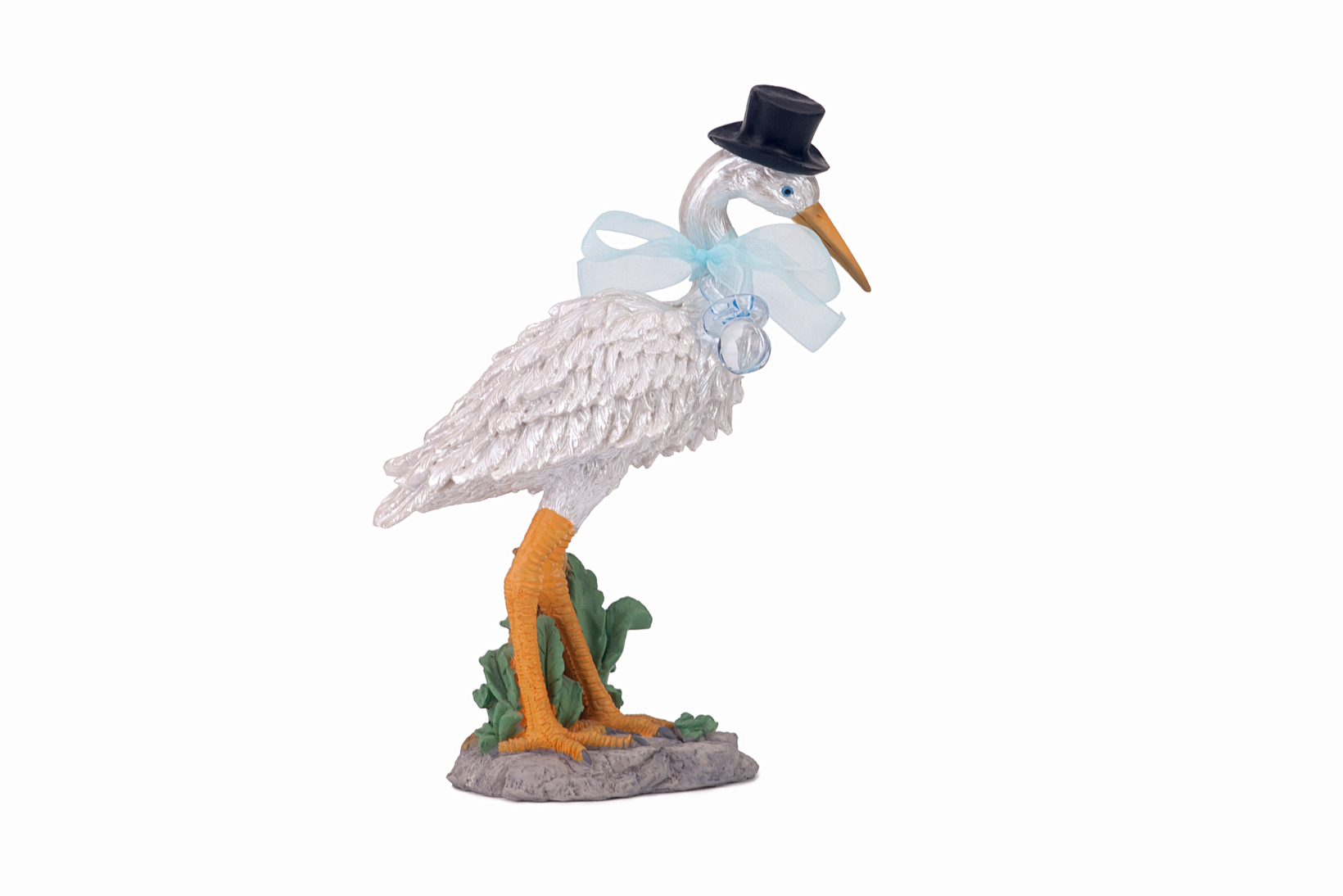 Figura en forma de cigonya amb barret i xumet blau per a bateig