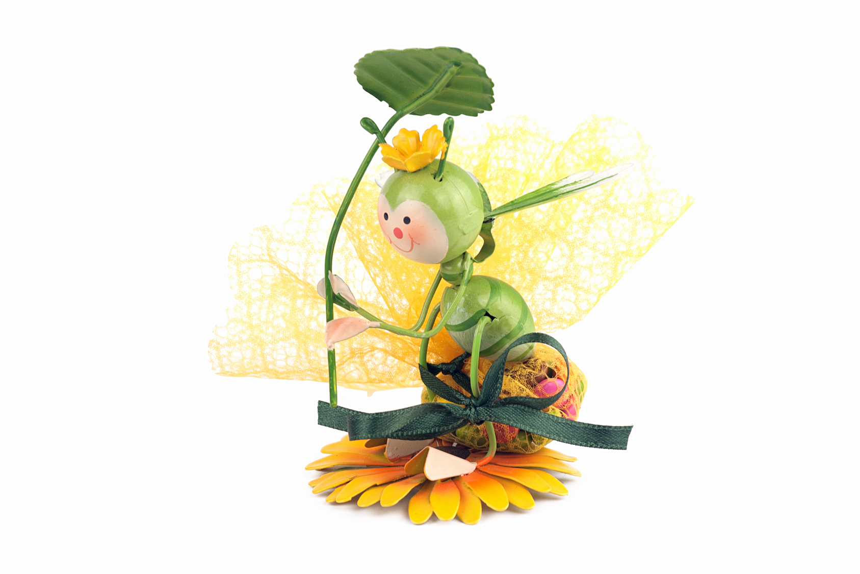 Figura en forma de formiga verda amb una flor groga i una fulla per a bateig / Comunió / Aniversari